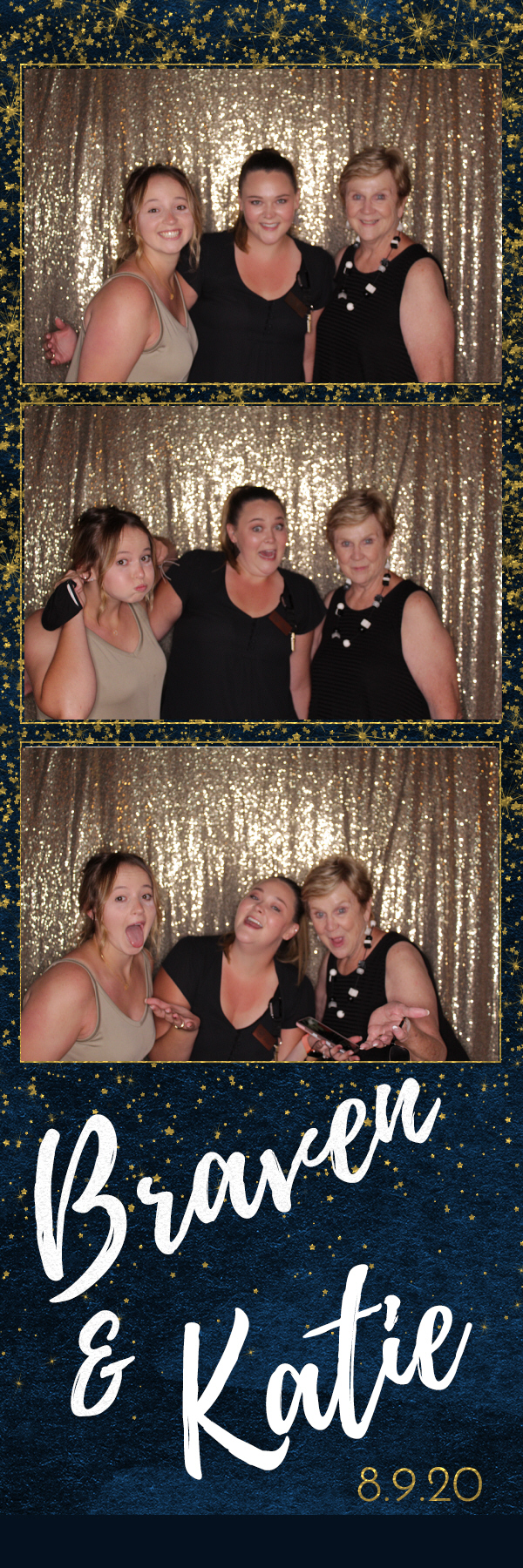 Katie and Braven’s Wedding | View more photos from the event at gallery.photoboothbillings.com/u/PhotoBoothBillings/Katie-and-Braven’s-Wedding